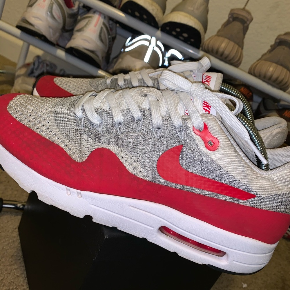 Nike flyknit air max 1